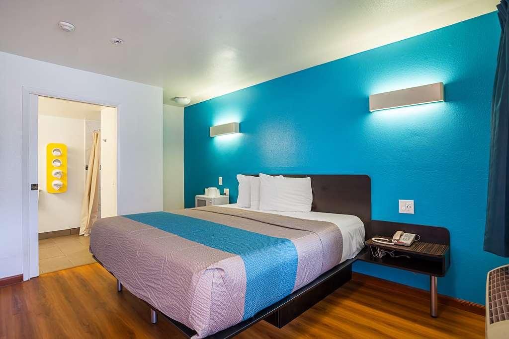 Motel 6-Ventura, Ca - Downtown Phòng bức ảnh